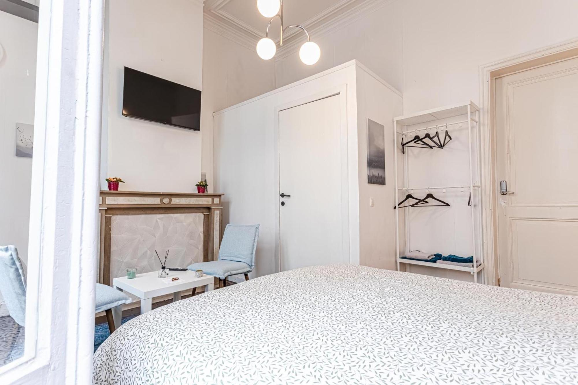 Beautiful Serenity Stylish Shared At Ghent's Appartement